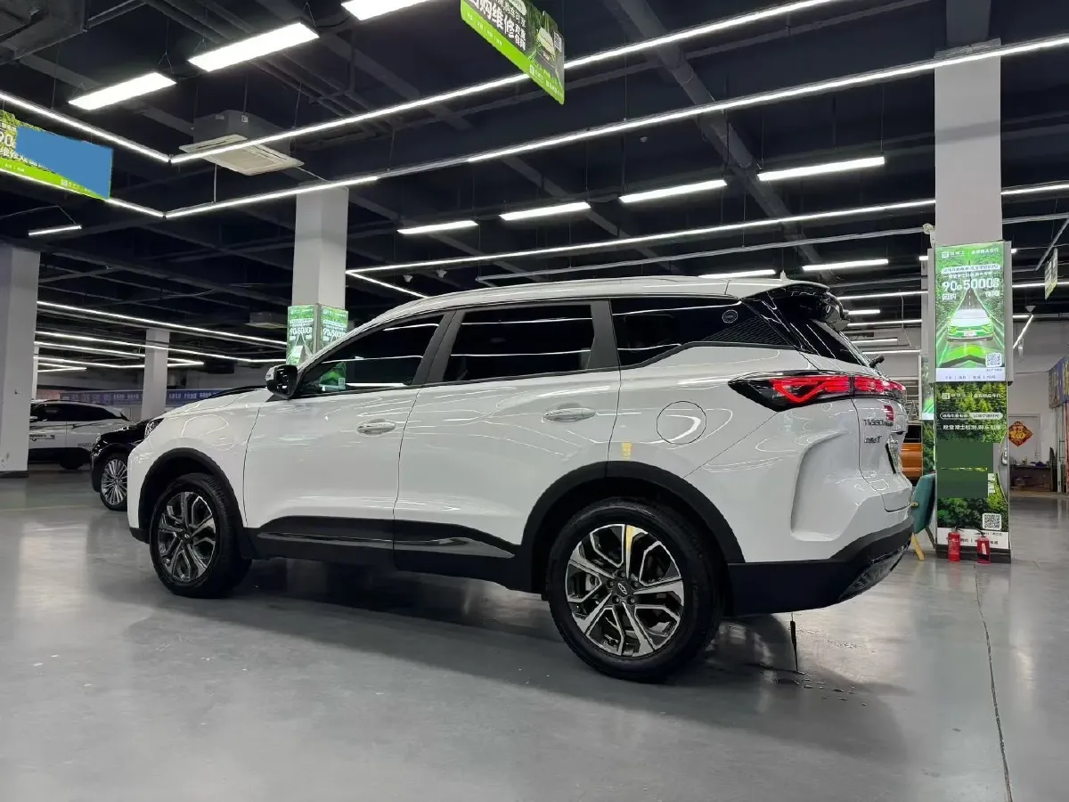 2023 Chery Tiggo 7 Plus 1.6T 197HP L4 7DCT,autocango,china used car exporter,china ev exporter,chinese used car exporter,chinese used ev exporter