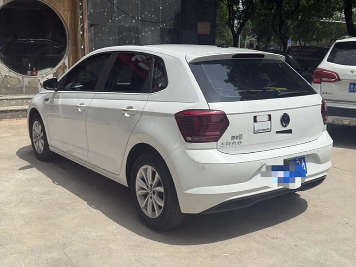 2023 Volkswagen Polo 1.5L 113HP L4 6AT,autocango,china used car exporter,china ev exporter,chinese used car exporter,chinese used ev exporter
