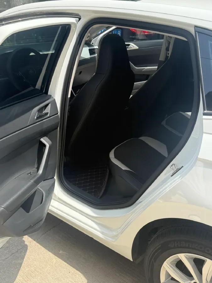 2023 Volkswagen Polo 1.5L 113HP L4 6AT,autocango,china used car exporter,china ev exporter,chinese used car exporter,chinese used ev exporter