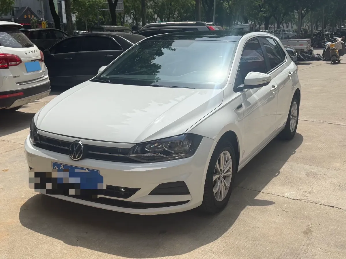 2023 Volkswagen Polo 1.5L 113HP L4 6AT,autocango,china used car exporter,china ev exporter,chinese used car exporter,chinese used ev exporter