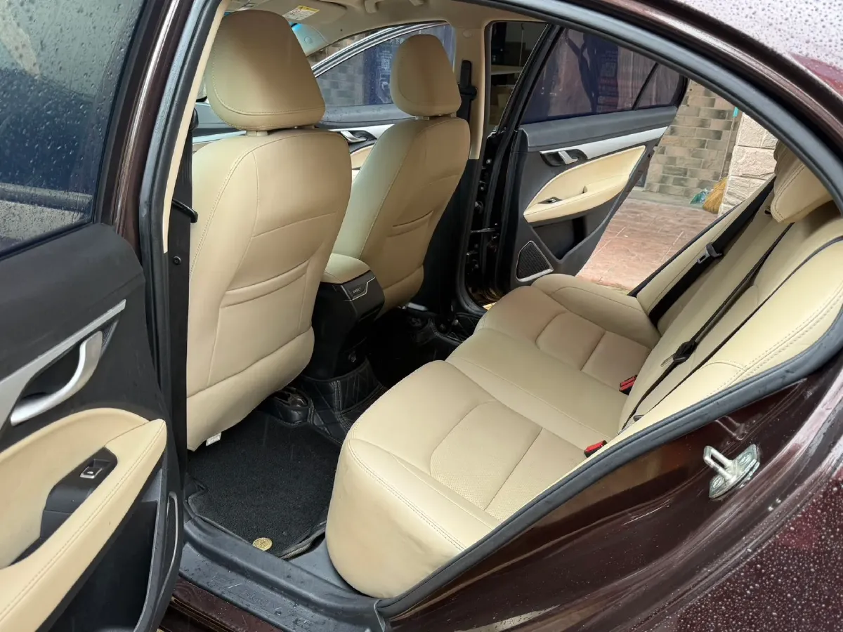 2018 Geely Emgrand 1.5L 109HP L4 CVT,autocango,china used car exporter,china ev exporter,chinese used car exporter,chinese used ev exporter