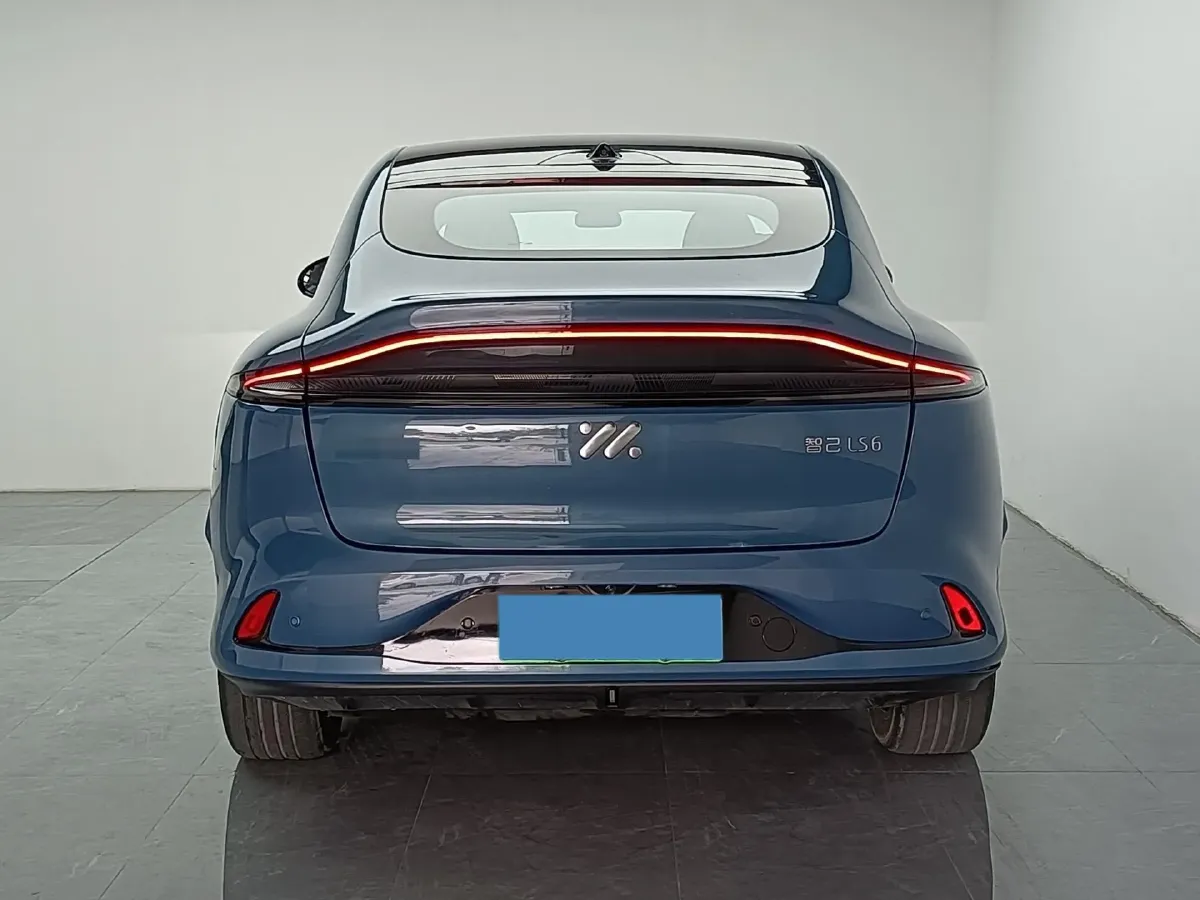 2025 IM LS6 BEV 75KWH,autocango,china used car exporter,china ev exporter,chinese used car exporter,chinese used ev exporter