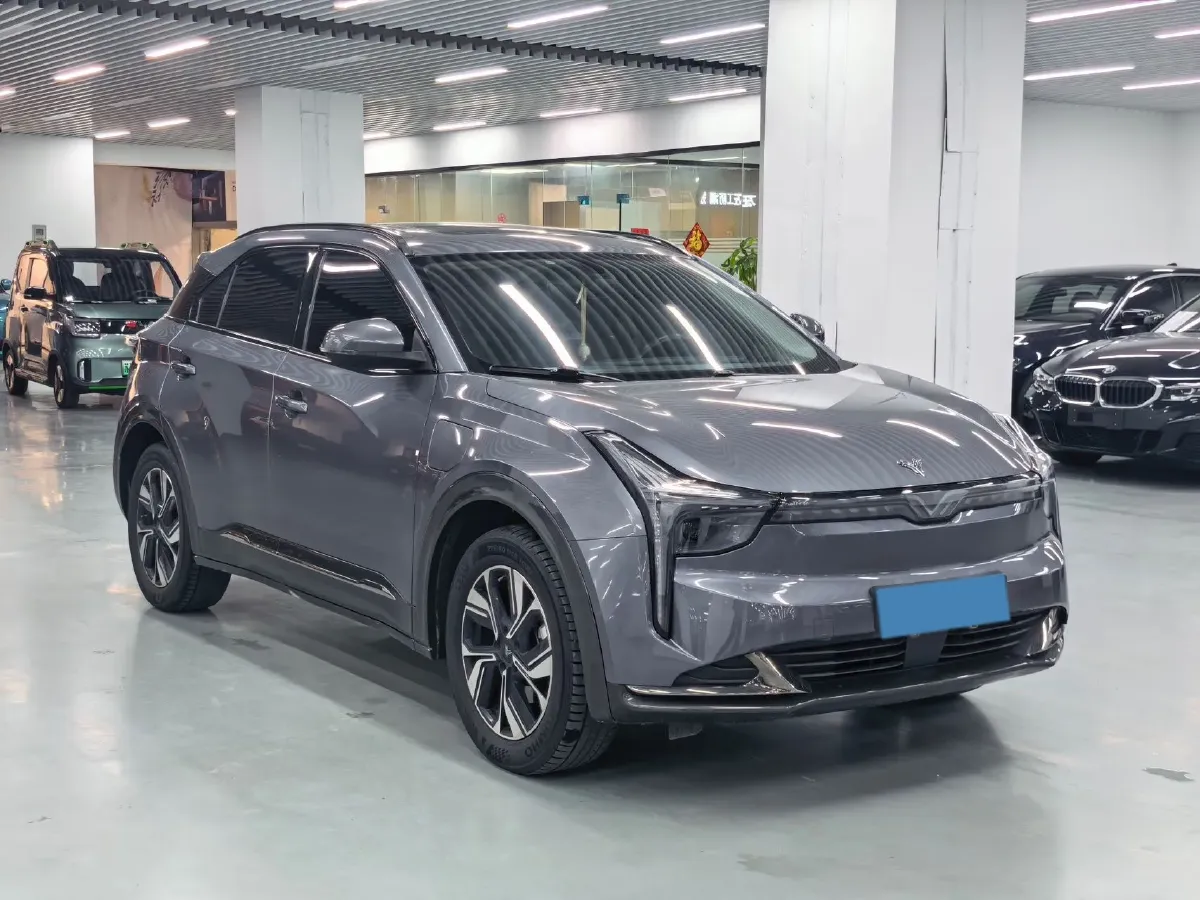 2022 Venucia Grand V 1.5T 190HP L4 7DCT,autocango,china used car exporter,china ev exporter,chinese used car exporter,chinese used ev exporter