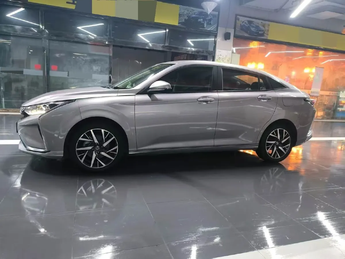 2020 DongFeng Aeolus YiXuan 1.5T 150HP L4 6DCT,autocango,china used car exporter,china ev exporter,chinese used car exporter,chinese used ev exporter