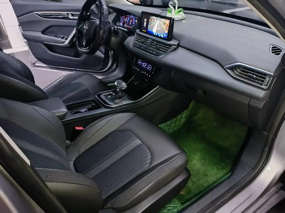 2020 DongFeng Aeolus YiXuan 1.5T 150HP L4 6DCT,autocango,china used car exporter,china ev exporter,chinese used car exporter,chinese used ev exporter