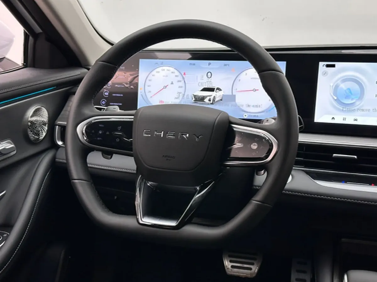 2025 Chery Arrizo 8 2.0T 254HP L4 7DCT,autocango,china used car exporter,china ev exporter,chinese used car exporter,chinese used ev exporter