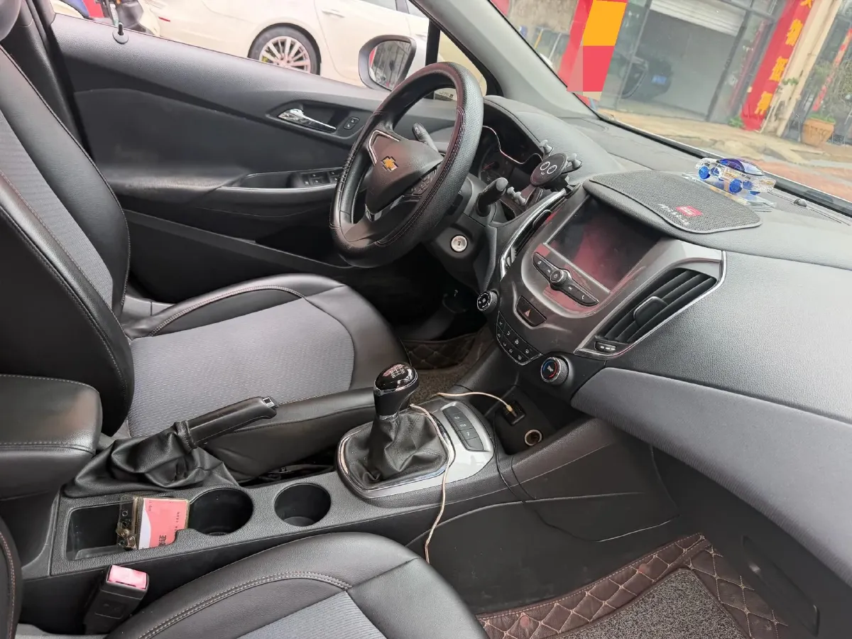 2018 Chevrolet Cruze 1.5L 114HP L4 6MT,autocango,china used car exporter,china ev exporter,chinese used car exporter,chinese used ev exporter