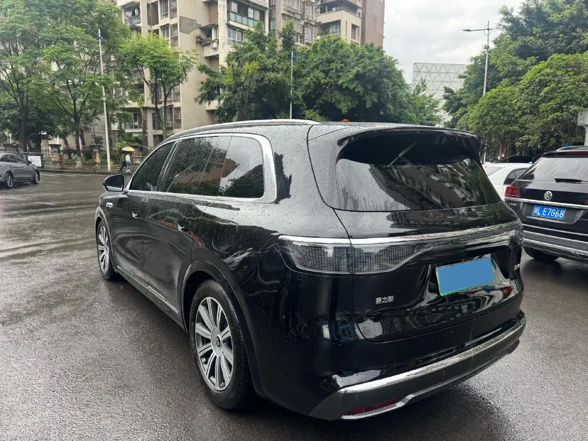 2025 HIMA AITO M8 REEV 160HP REEV 37KWH,autocango,china used car exporter,china ev exporter,chinese used car exporter,chinese used ev exporter