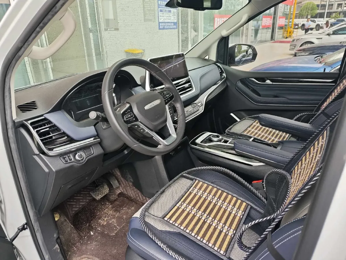 2021 MAXUS G20 2.0T 224HP L4 8AT,autocango,china used car exporter,china ev exporter,chinese used car exporter,chinese used ev exporter