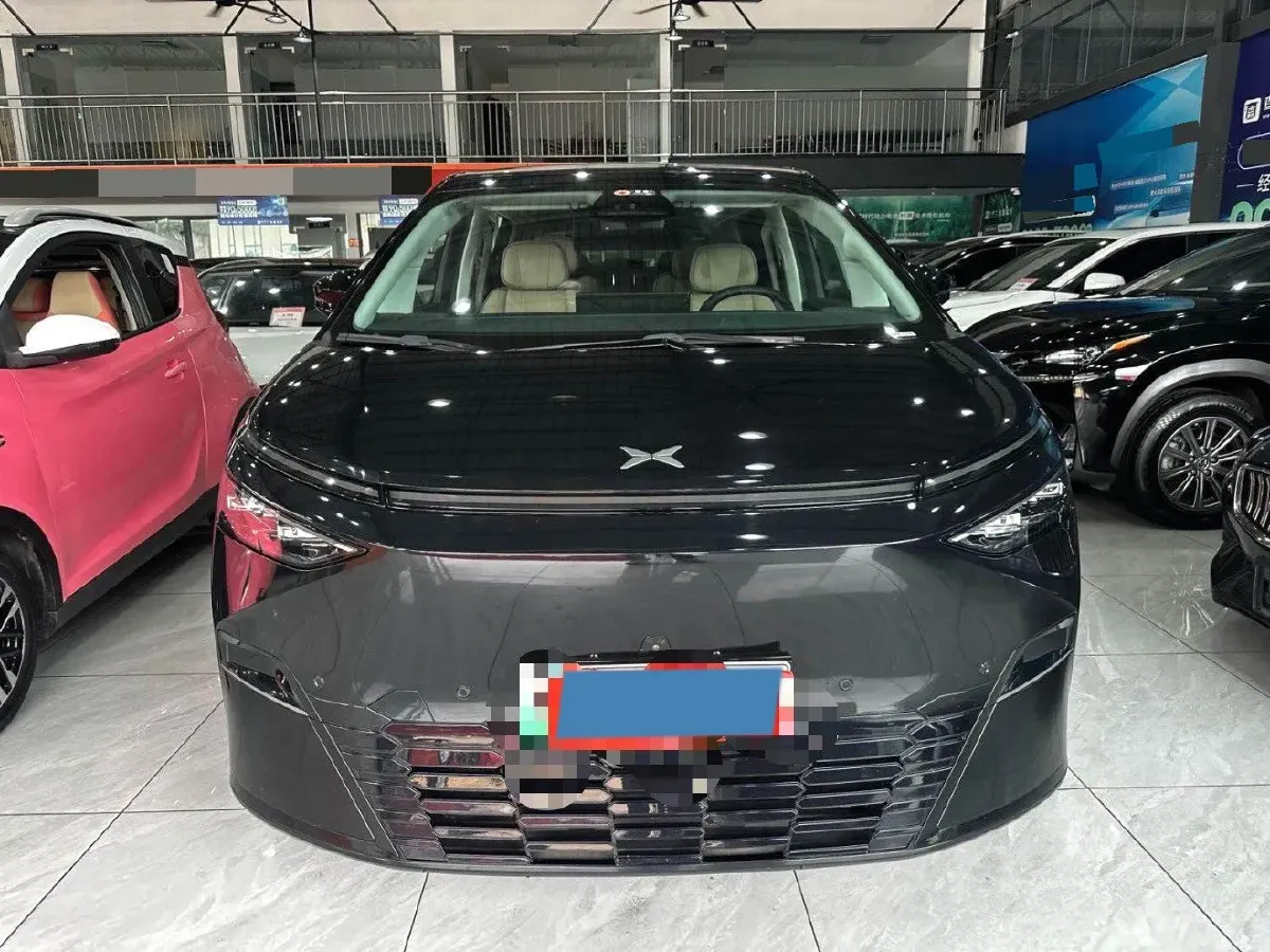 2024 Xpeng X9 BEV 84.5KWH,autocango,china used car exporter,china ev exporter,chinese used car exporter,chinese used ev exporter