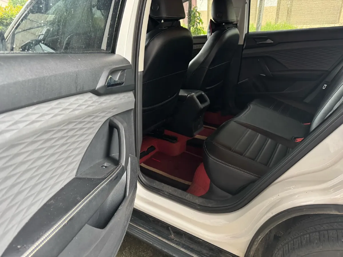 2021 Volkswagen Tharu 1.4T 150HP L4 7DCT,autocango,china used car exporter,china ev exporter,chinese used car exporter,chinese used ev exporter