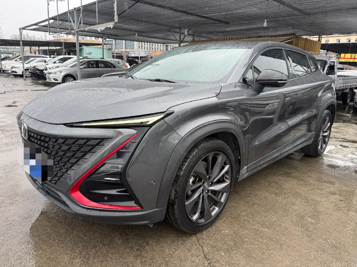 2020 ChangAn UNI-T 1.5T 180HP L4 7DCT,autocango,china used car exporter,china ev exporter,chinese used car exporter,chinese used ev exporter