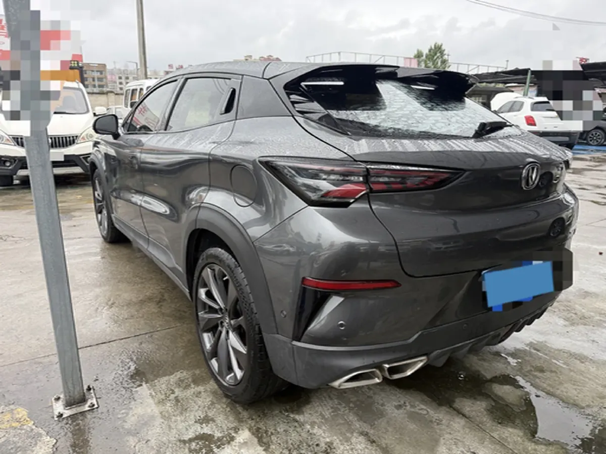 2020 ChangAn UNI-T 1.5T 180HP L4 7DCT,autocango,china used car exporter,china ev exporter,chinese used car exporter,chinese used ev exporter