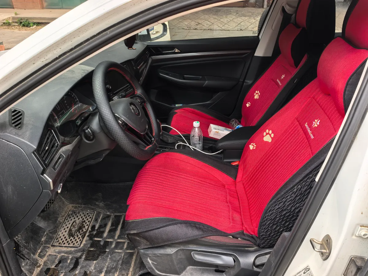 2020 Volkswagen Bora 1.5L 113HP L4 6AT,autocango,china used car exporter,china ev exporter,chinese used car exporter,chinese used ev exporter