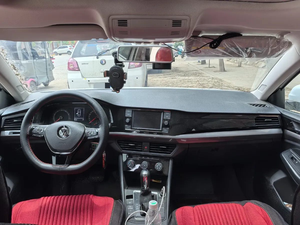 2020 Volkswagen Bora 1.5L 113HP L4 6AT,autocango,china used car exporter,china ev exporter,chinese used car exporter,chinese used ev exporter