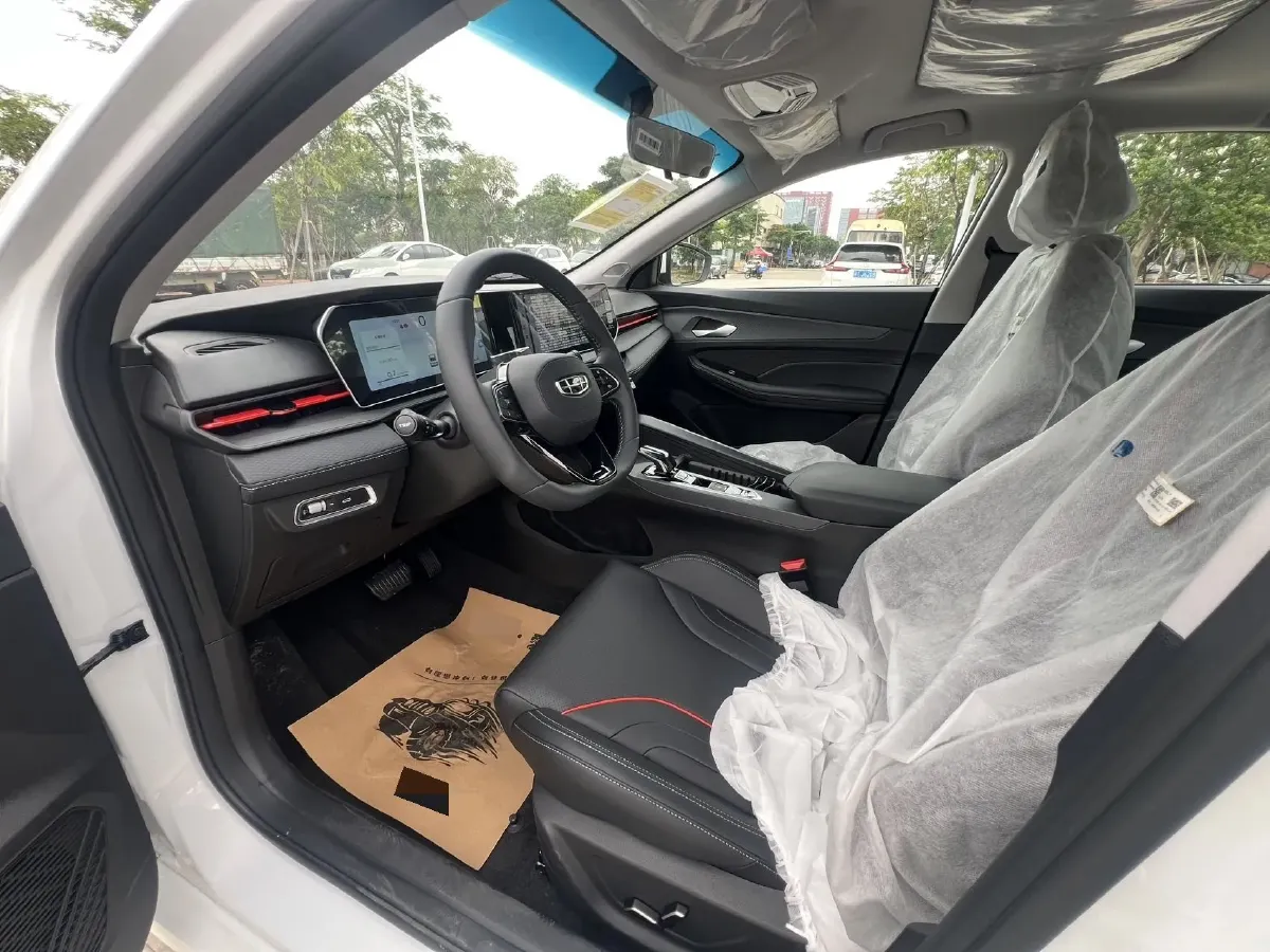 2024 Geely Binray 1.5T 181HP L4 7DCT,autocango,china used car exporter,china ev exporter,chinese used car exporter,chinese used ev exporter