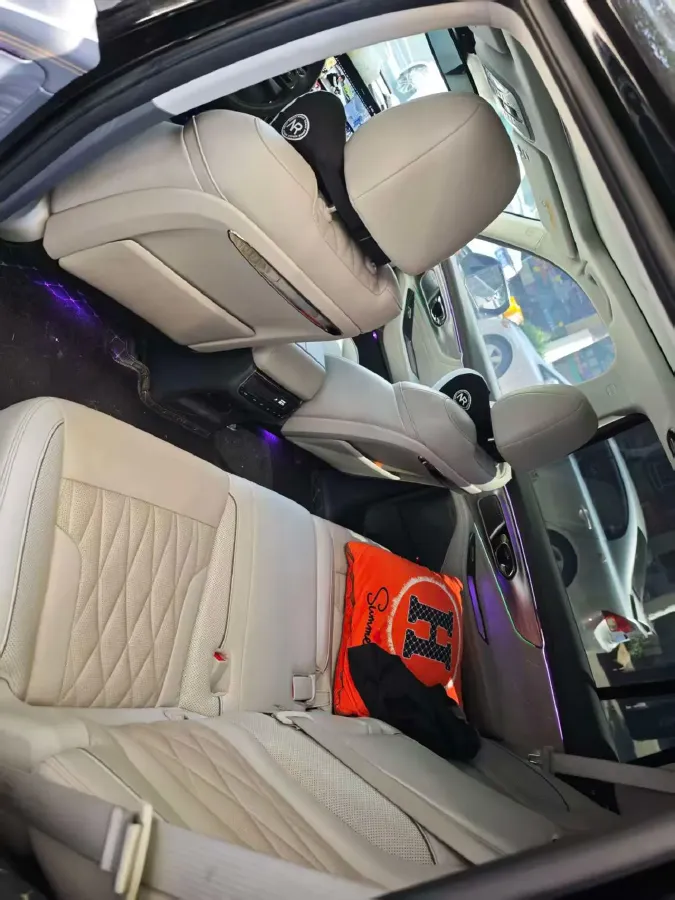 2022 GAC Trumpchi GS8 2.0T 190HP L4 E-CVT Hybrid,autocango,china used car exporter,china ev exporter,chinese used car exporter,chinese used ev exporter