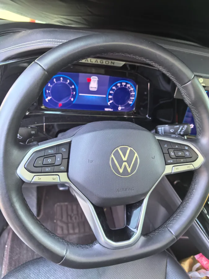 2022 Volkswagen Talagon 2.0T 220HP L4 7DCT,autocango,china used car exporter,china ev exporter,chinese used car exporter,chinese used ev exporter