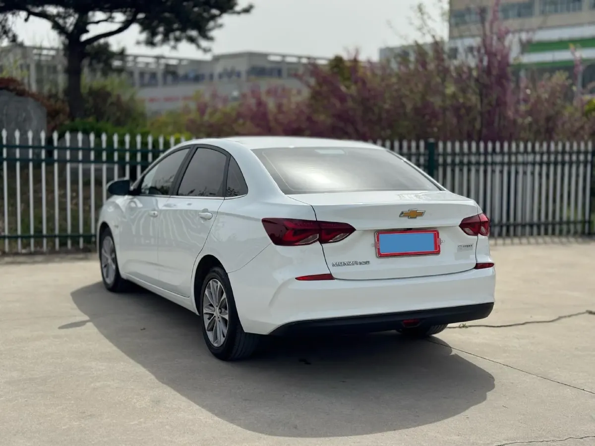 2022 Chevrolet Monza 1.5L 113HP L4 6AT,autocango,china used car exporter,china ev exporter,chinese used car exporter,chinese used ev exporter
