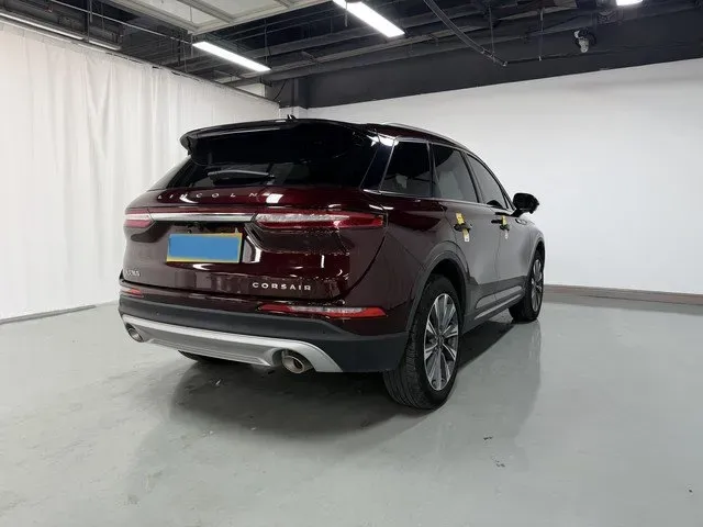2022 Lincoln Corsair 2.0T 245HP L4 8AT,autocango,china used car exporter,china ev exporter,chinese used car exporter,chinese used ev exporter