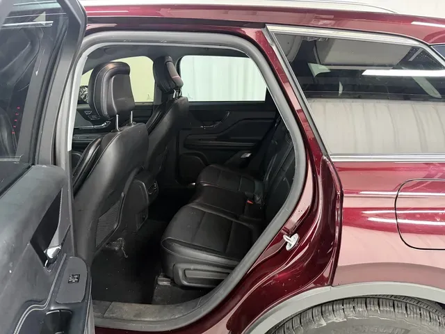 2022 Lincoln Corsair 2.0T 245HP L4 8AT,autocango,china used car exporter,china ev exporter,chinese used car exporter,chinese used ev exporter