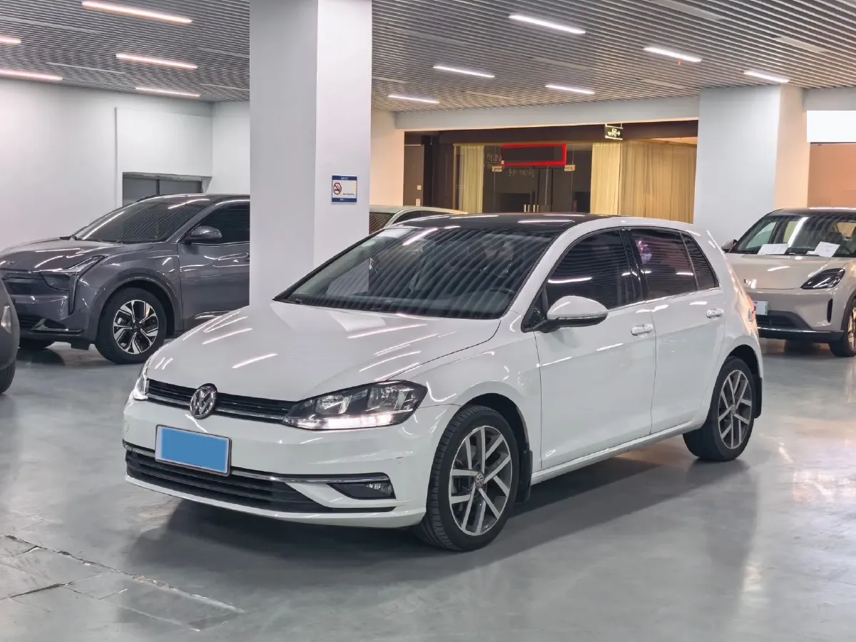 2016 Volkswagen Golf 1.4T 131HP L4 7DCT,autocango,china used car exporter,china ev exporter,chinese used car exporter,chinese used ev exporter