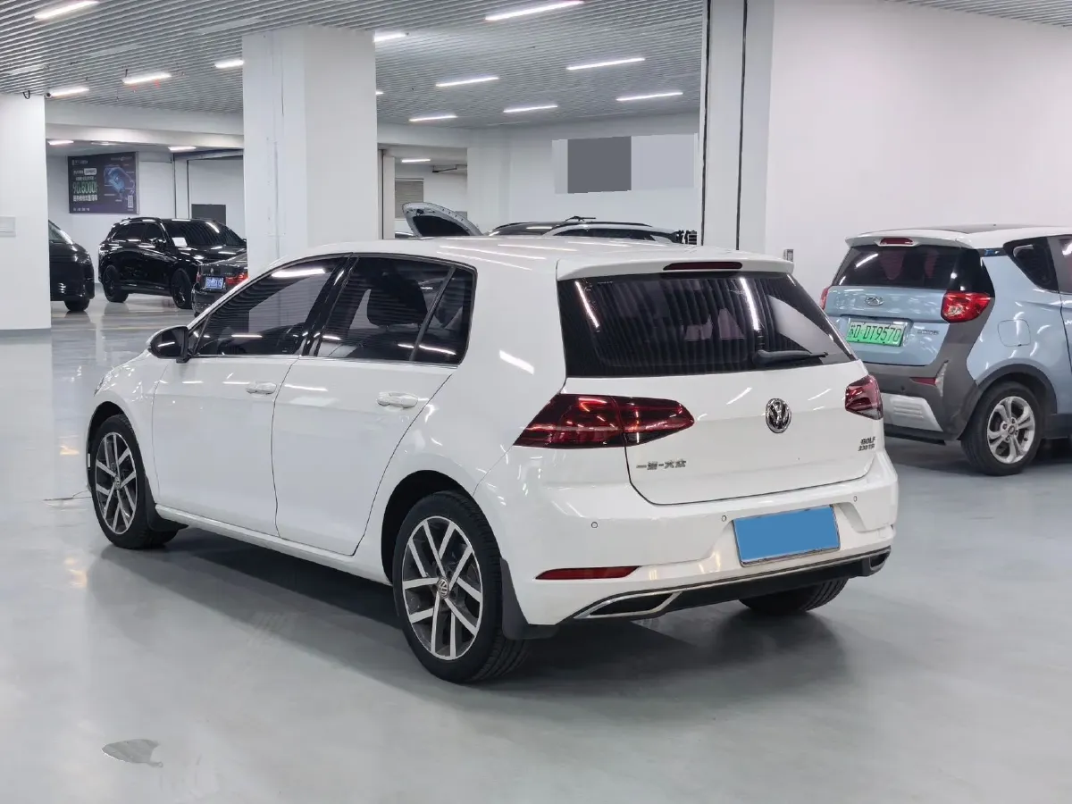 2016 Volkswagen Golf 1.4T 131HP L4 7DCT,autocango,china used car exporter,china ev exporter,chinese used car exporter,chinese used ev exporter
