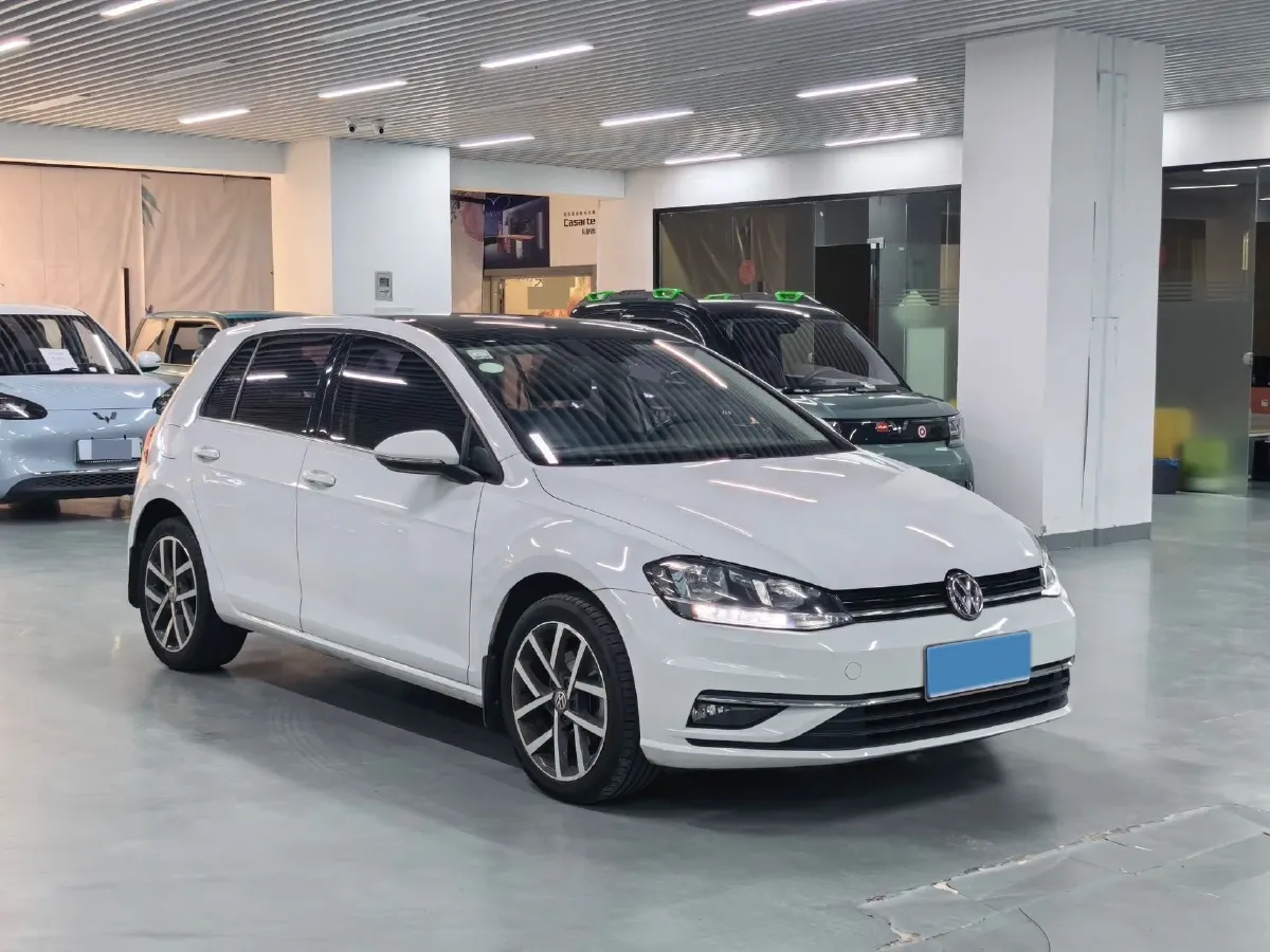 2016 Volkswagen Golf 1.4T 131HP L4 7DCT,autocango,china used car exporter,china ev exporter,chinese used car exporter,chinese used ev exporter