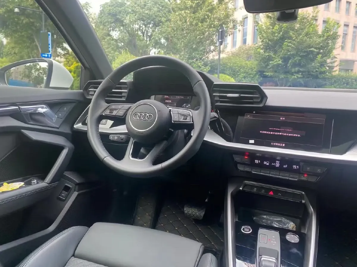 2022 Audi A3 1.4T 150HP L4 7DCT,autocango,china used car exporter,china ev exporter,chinese used car exporter,chinese used ev exporter