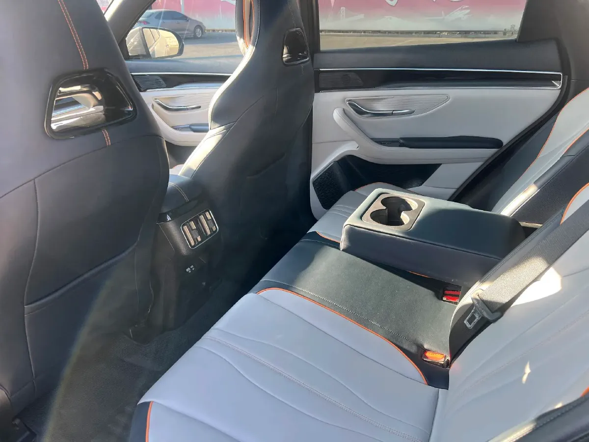 2024 BYD Song Plus 1.5L 110HP L4 E-CVT PHEV 18.3KWH,autocango,china used car exporter,china ev exporter,chinese used car exporter,chinese used ev exporter