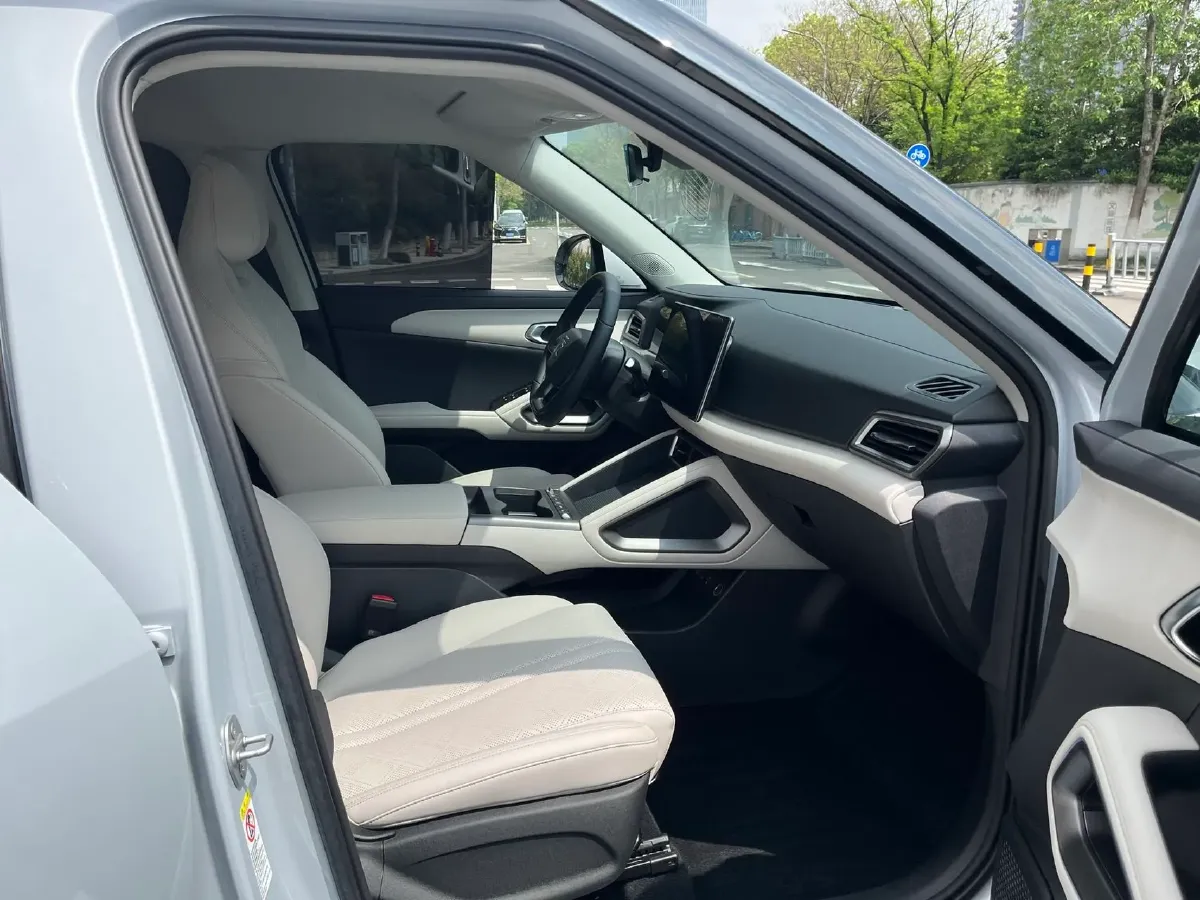 2024 BYD YuanUP BEV 45.12KWH,autocango,china used car exporter,china ev exporter,chinese used car exporter,chinese used ev exporter