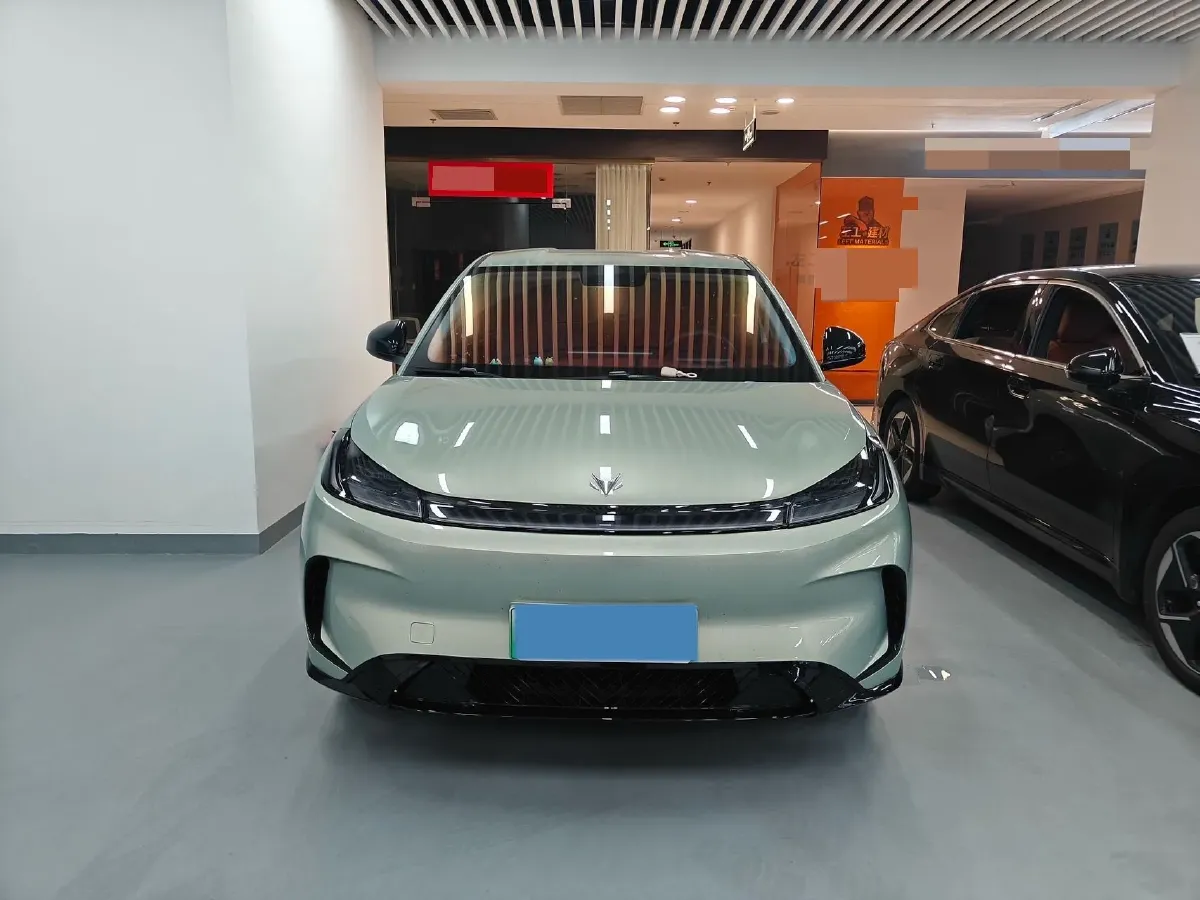 2025 WuLing HongGuang New Energy REEV 99HP REEV,autocango,china used car exporter,china ev exporter,chinese used car exporter,chinese used ev exporter