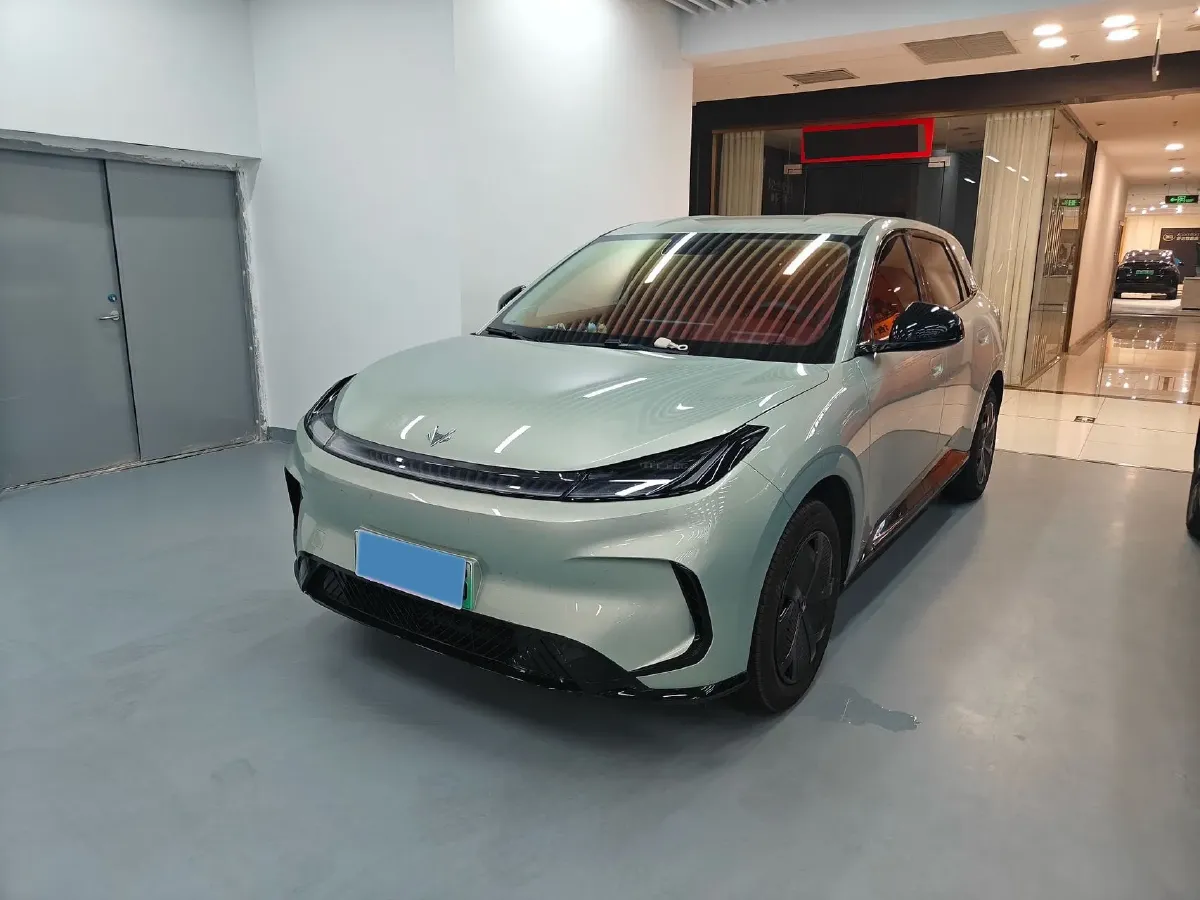 2025 WuLing HongGuang New Energy REEV 99HP REEV,autocango,china used car exporter,china ev exporter,chinese used car exporter,chinese used ev exporter
