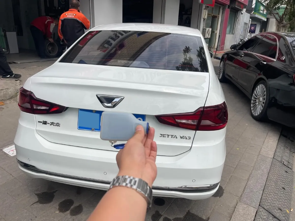 2019 Jetta VA3 1.5L 112HP L4 5MT,autocango,china used car exporter,china ev exporter,chinese used car exporter,chinese used ev exporter