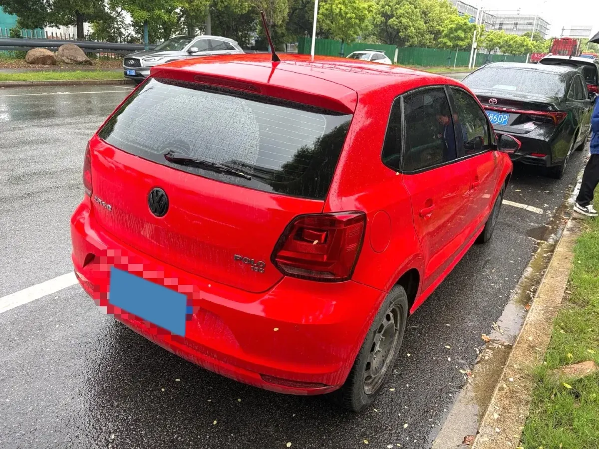 2016 Volkswagen Polo 1.6L 110HP L4 6AT,autocango,china used car exporter,china ev exporter,chinese used car exporter,chinese used ev exporter