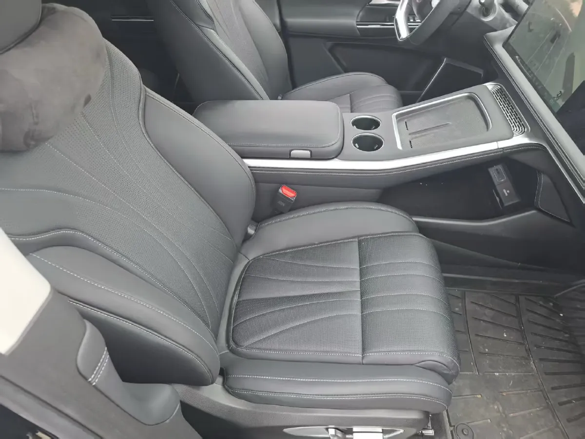 2024 Xpeng G9 BEV 78.2KWH,autocango,china used car exporter,china ev exporter,chinese used car exporter,chinese used ev exporter