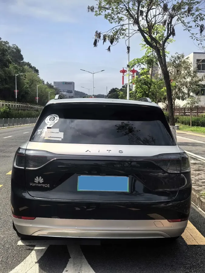 2024 AITO AITO M9 1.5T 152HP L4 REEV 42KWH,autocango,china used car exporter,china ev exporter,chinese used car exporter,chinese used ev exporter