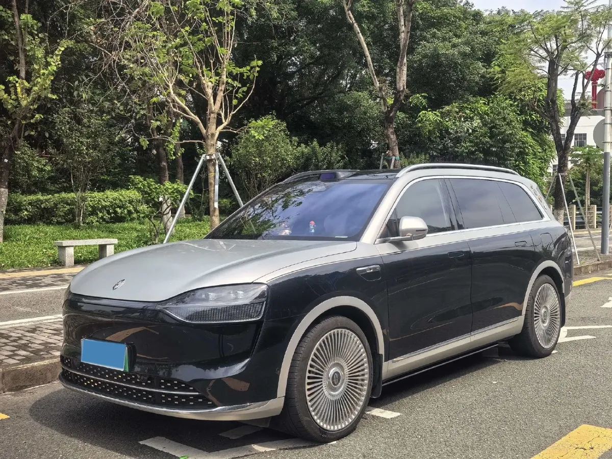 2024 AITO AITO M9 1.5T 152HP L4 REEV 42KWH,autocango,china used car exporter,china ev exporter,chinese used car exporter,chinese used ev exporter