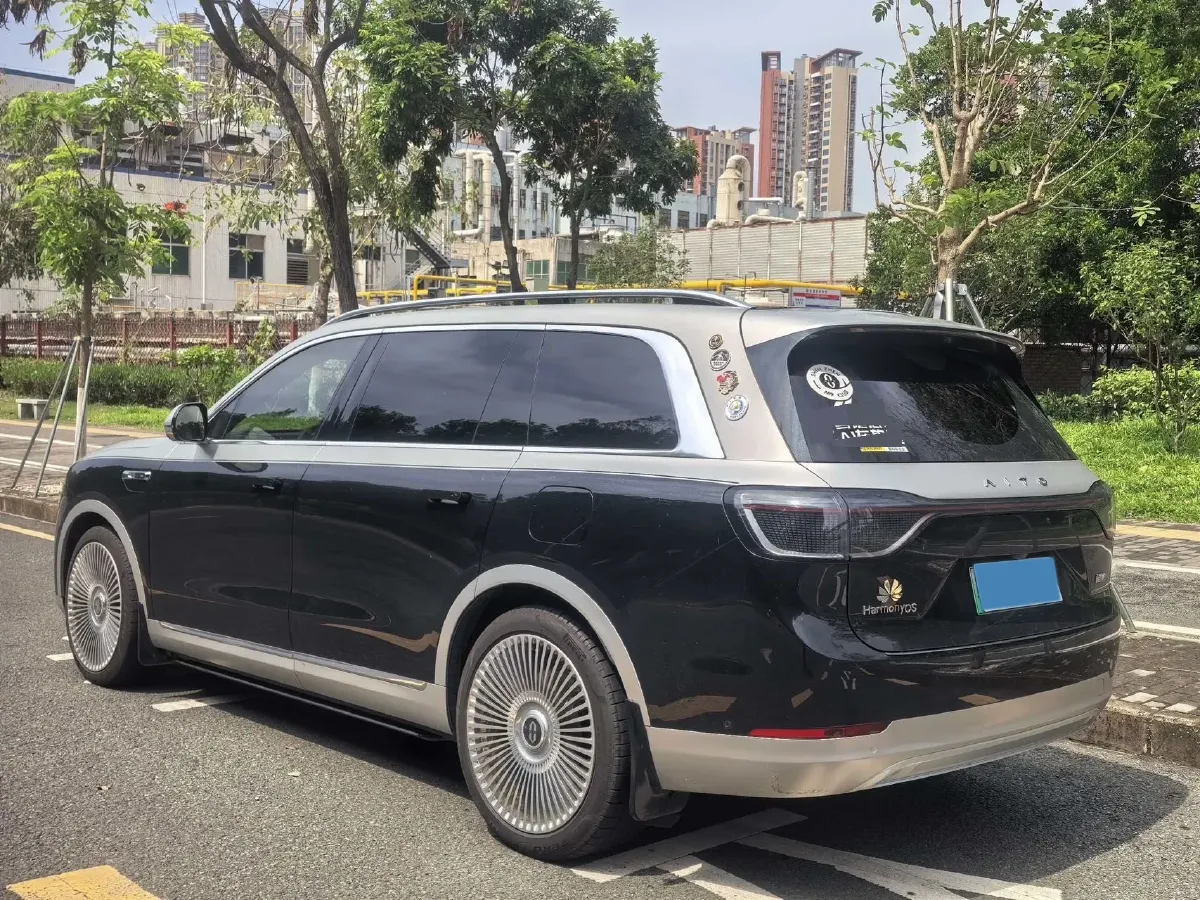 2024 AITO AITO M9 1.5T 152HP L4 REEV 42KWH,autocango,china used car exporter,china ev exporter,chinese used car exporter,chinese used ev exporter