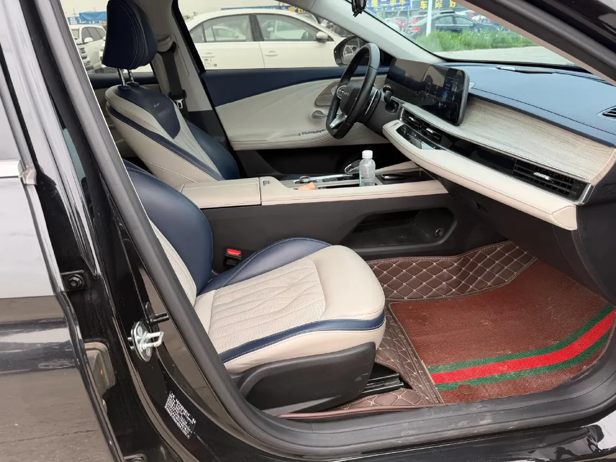 2022 Chery Arrizo 8 1.6T 197HP L4 7DCT,autocango,china used car exporter,china ev exporter,chinese used car exporter,chinese used ev exporter