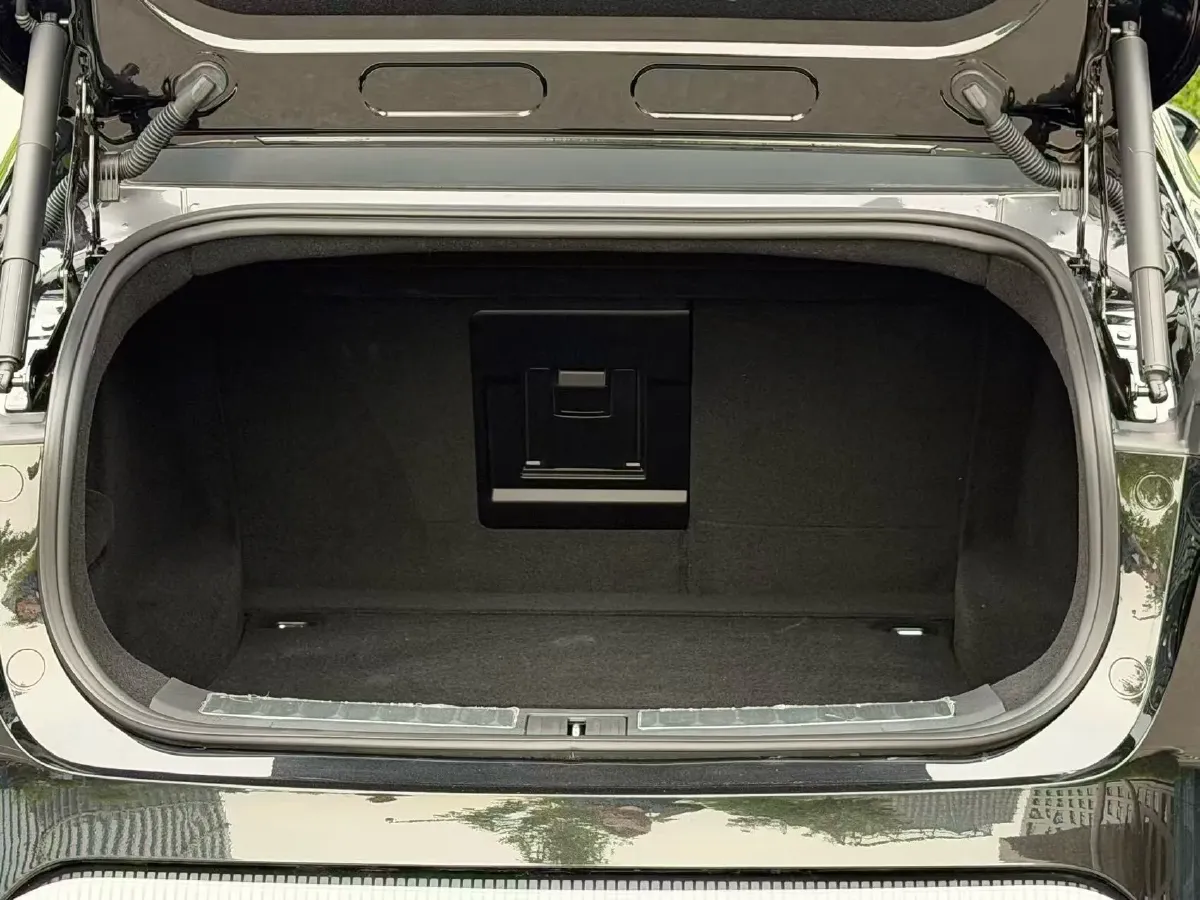 2025 Avatr 11 BEV,autocango,china used car exporter,china ev exporter,chinese used car exporter,chinese used ev exporter