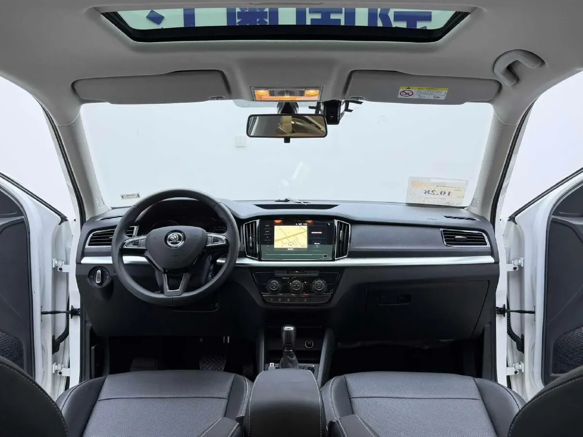 2022 Skoda Kamiq 1.5L 112HP L4 6AT,autocango,china used car exporter,china ev exporter,chinese used car exporter,chinese used ev exporter