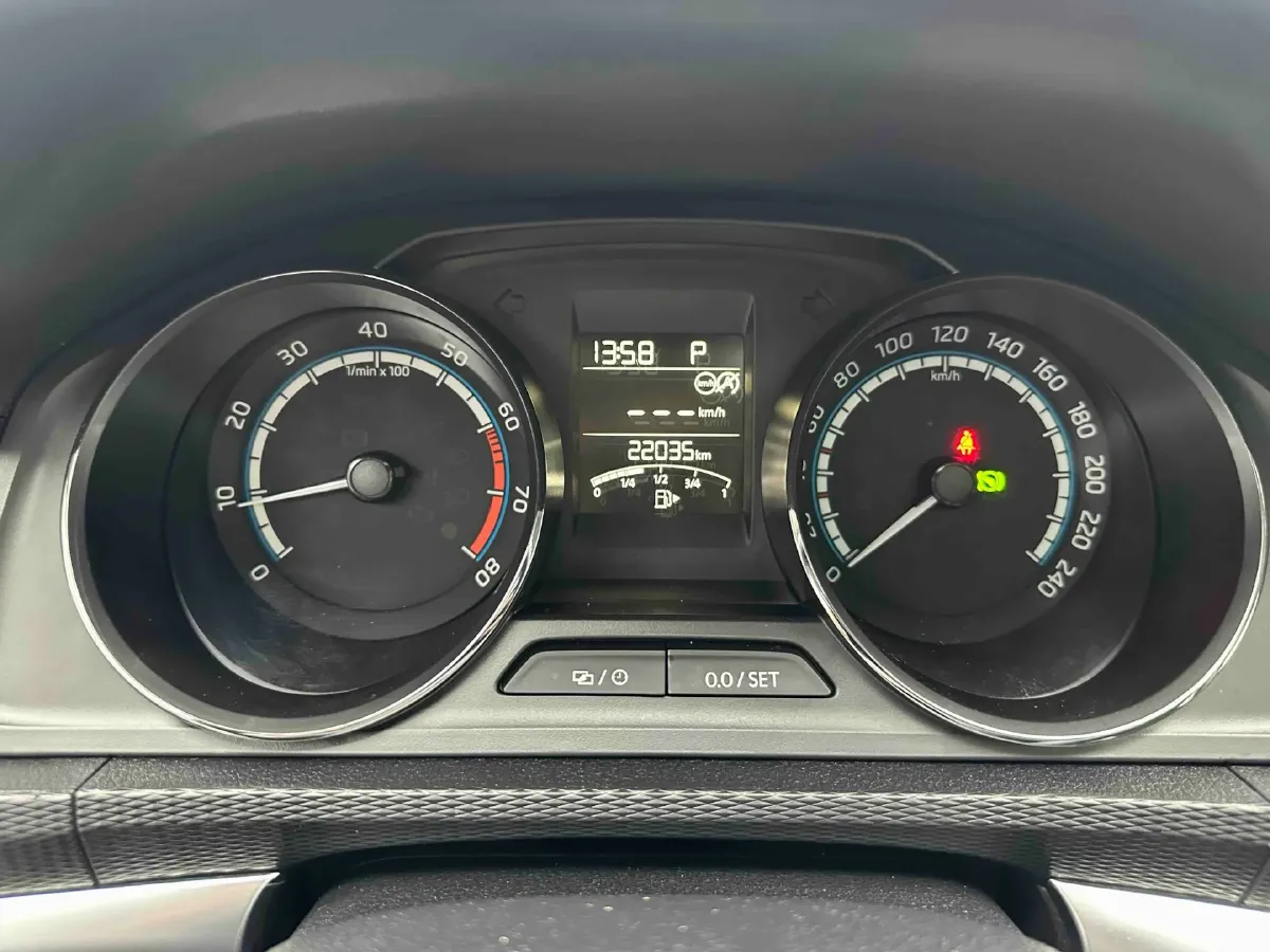 2022 Skoda Kamiq 1.5L 112HP L4 6AT,autocango,china used car exporter,china ev exporter,chinese used car exporter,chinese used ev exporter