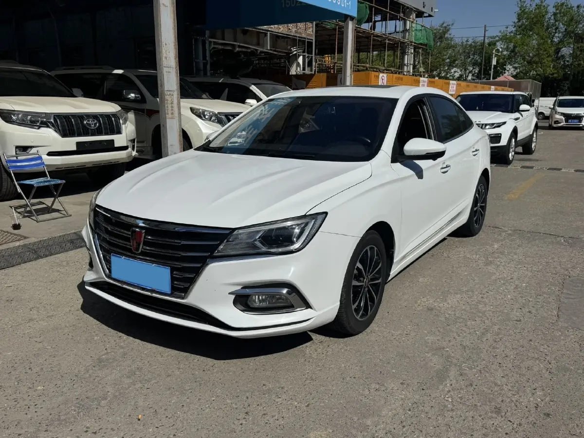 2020 Roewe i5 1.5L 120HP L4 CVT,autocango,china used car exporter,china ev exporter,chinese used car exporter,chinese used ev exporter