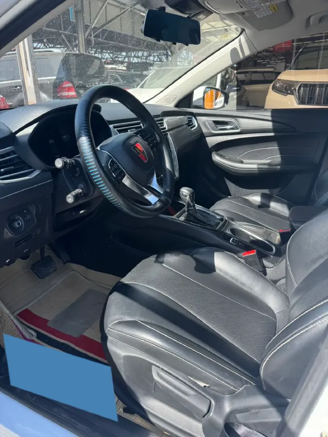 2020 Roewe i5 1.5L 120HP L4 CVT,autocango,china used car exporter,china ev exporter,chinese used car exporter,chinese used ev exporter