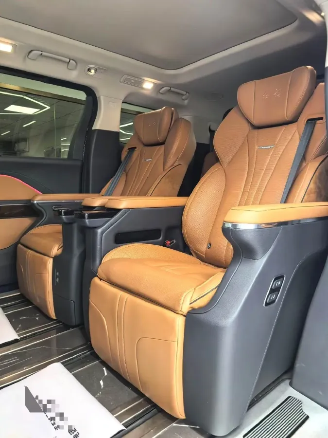 2023 HongQi HQ9 2.0T 252HP L4 8AT,autocango,china used car exporter,china ev exporter,chinese used car exporter,chinese used ev exporter