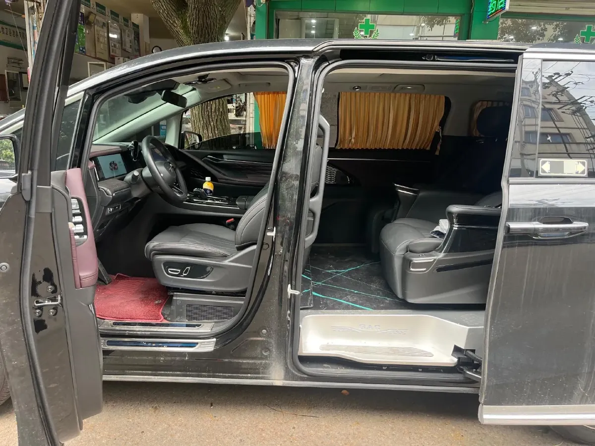 2024 GAC Trumpchi M8 2.0T 252HP L4 8AT,autocango,china used car exporter,china ev exporter,chinese used car exporter,chinese used ev exporter