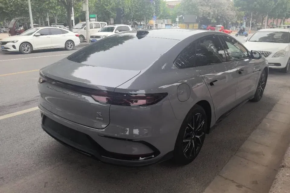 2025 BYD Han 1.5T 156HP L4 E-CVT PHEV,autocango,china used car exporter,china ev exporter,chinese used car exporter,chinese used ev exporter