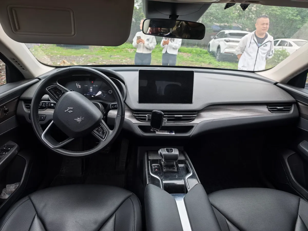 2021 HongQi E-QM5 BEV 54KWH,autocango,china used car exporter,china ev exporter,chinese used car exporter,chinese used ev exporter