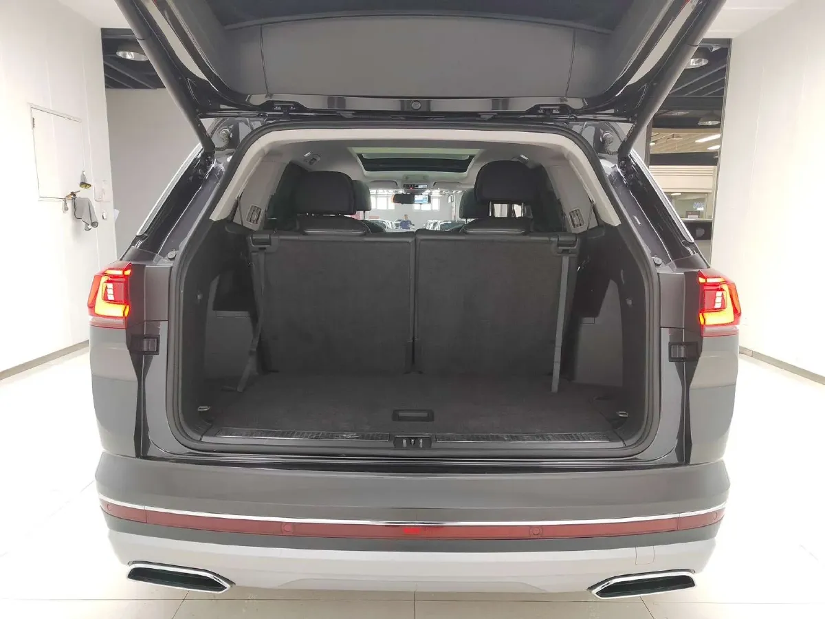 2021 Volkswagen Talagon 2.0T 220HP L4 7DCT,autocango,china used car exporter,china ev exporter,chinese used car exporter,chinese used ev exporter